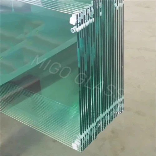 ガラス手すりシステム